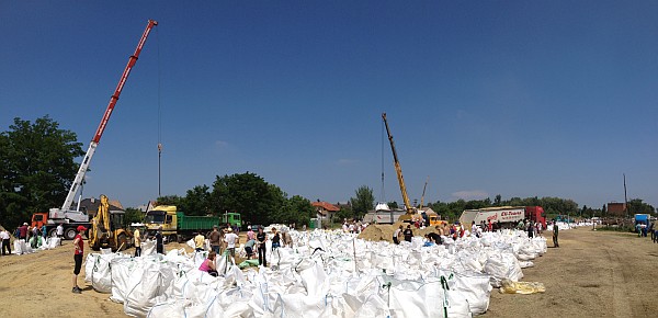 2013_06_flood_gyor_39